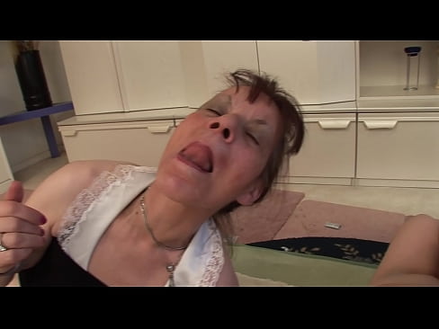❤️ Bo-nkhono ba babeli le ntate-moholo a le mong ba na le ba bararo litšoantšong tsa bootsoa st.myteporn.ru ❌️